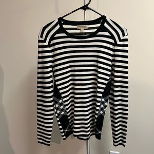 Burberry sweater
